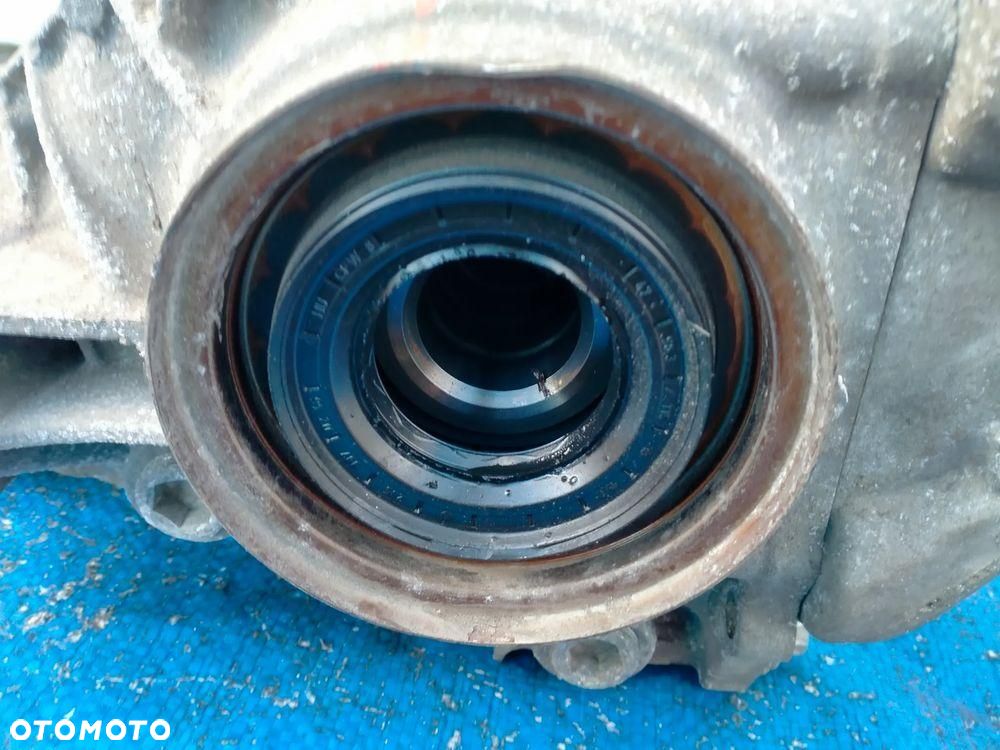 Mercedes C Klasa W206 Dyferencjał Dyfer Most A2063504700 2063504700 - 4