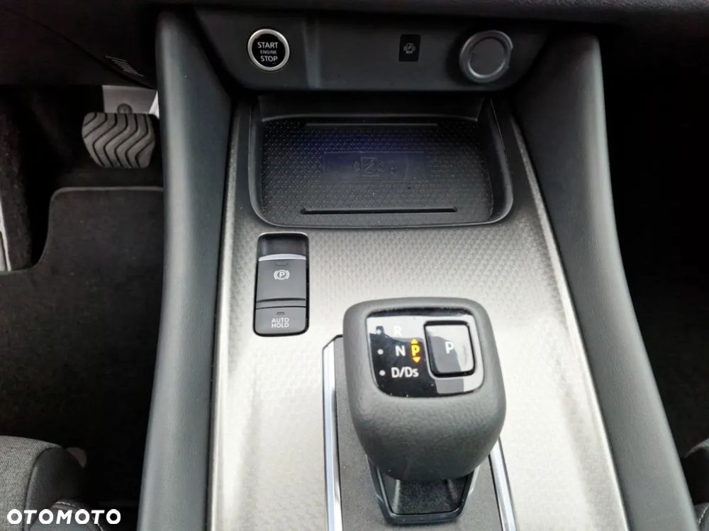 Nissan Qashqai 1.3 DIG-T MHEV Xtronic N-Connecta - 37