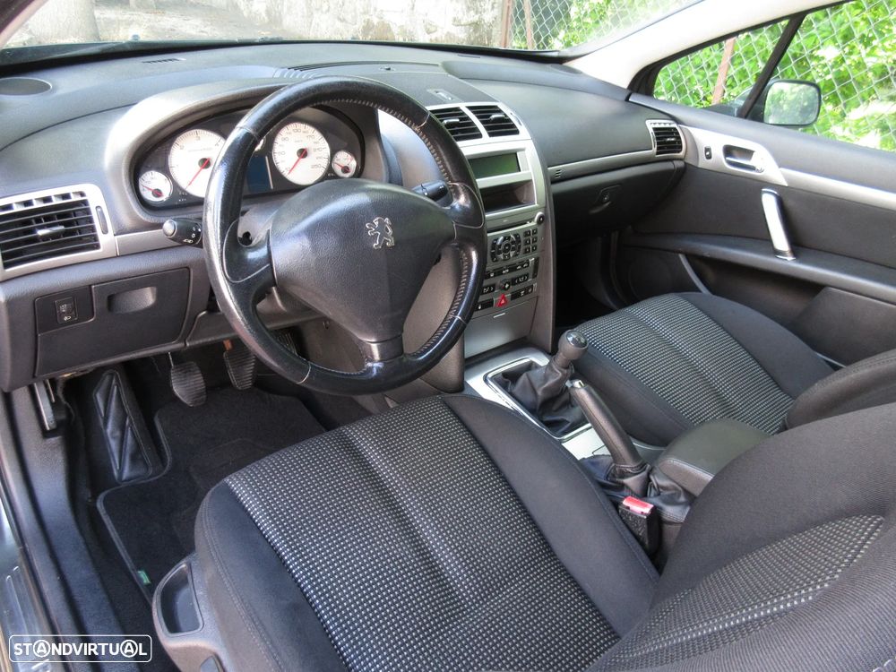 Peugeot 407 SW 1.6 HDi Executive - 20