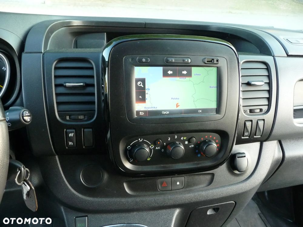 Opel Vivaro - 15