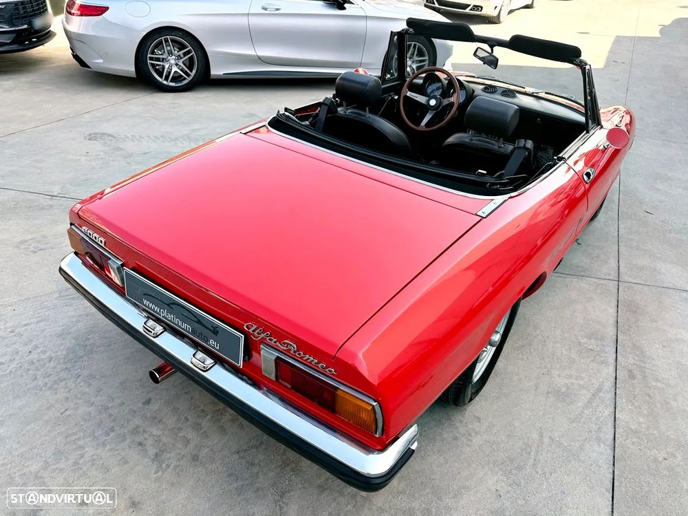 Alfa Romeo Spider - 42