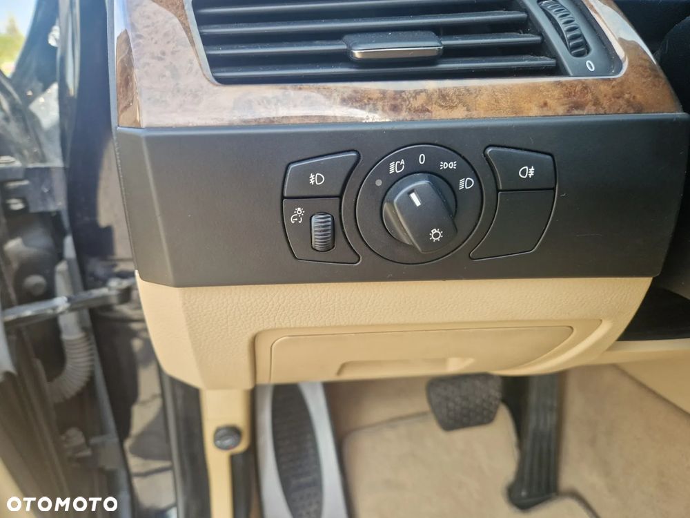 BMW Seria 5 - 22