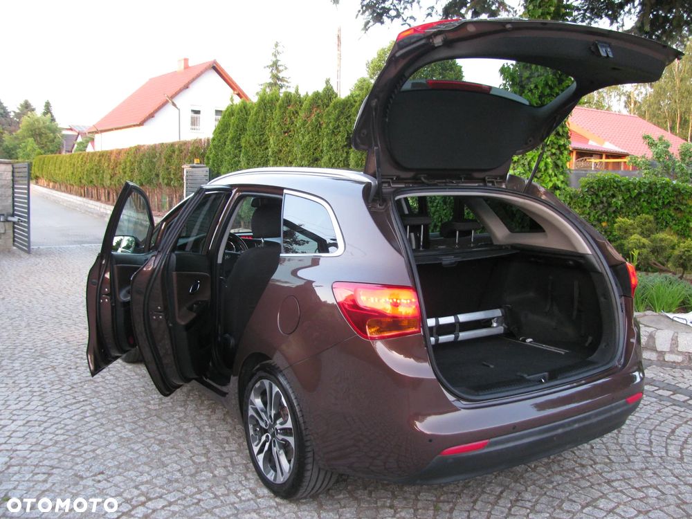 Kia Ceed 1.6 GDI DCT Platinum Edition - 12
