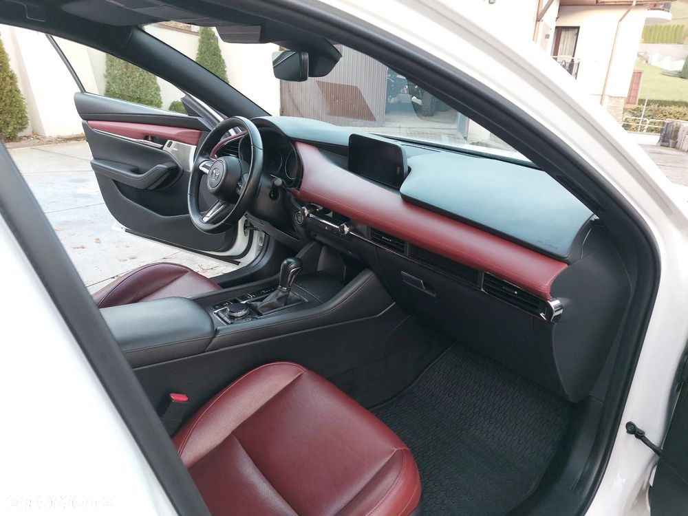 Mazda 3 2.0 mHEV AWD Enso - 12