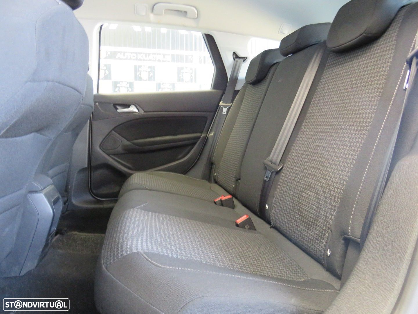 Peugeot 308 SW - 23