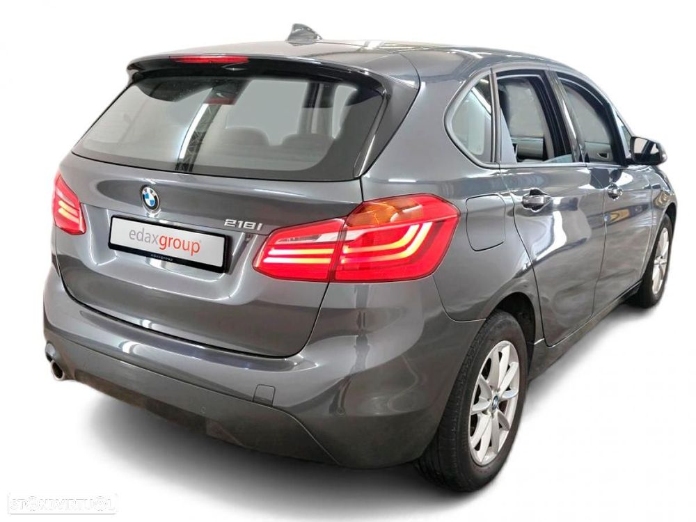 BMW 218 Active Tourer i Auto - 2