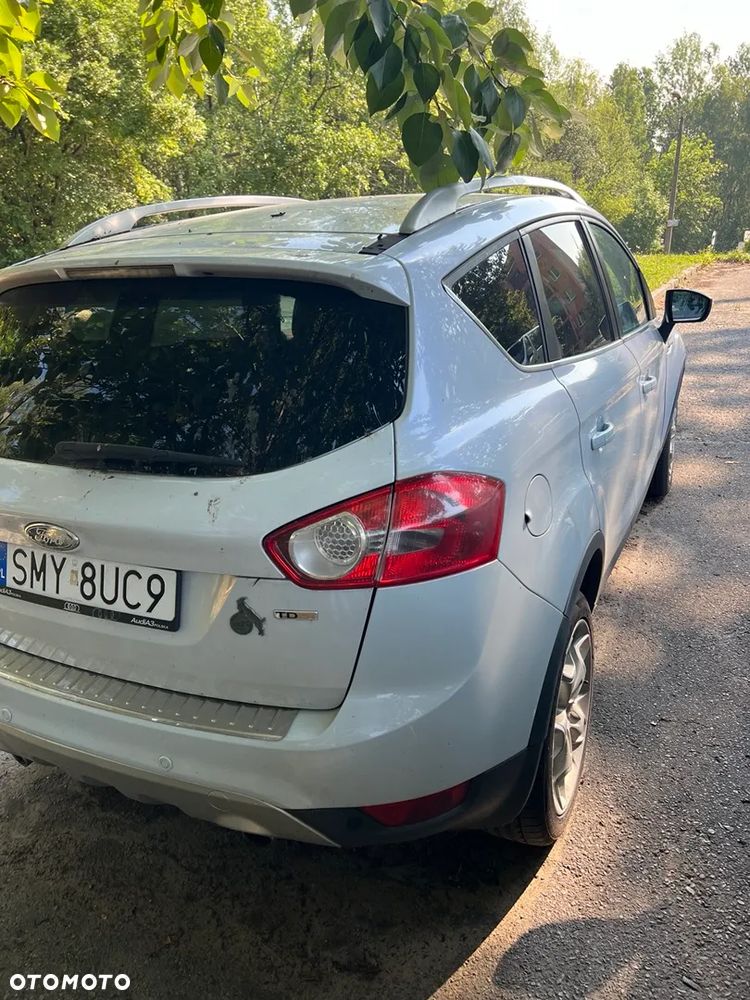 Ford Kuga 2.0 TDCi Titanium FWD - 27