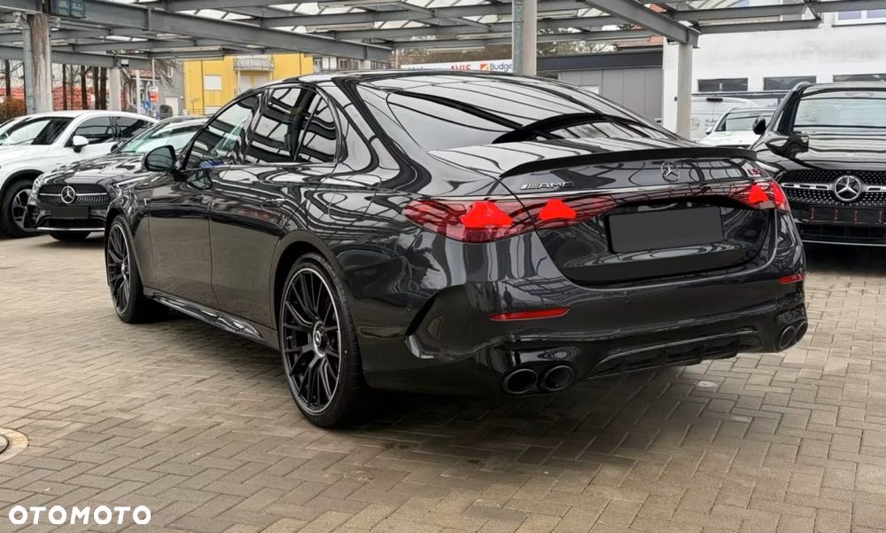 Mercedes-Benz Klasa E AMG 53 4Matic+ AMG SPEEDSHIFT TCT 9G - 3