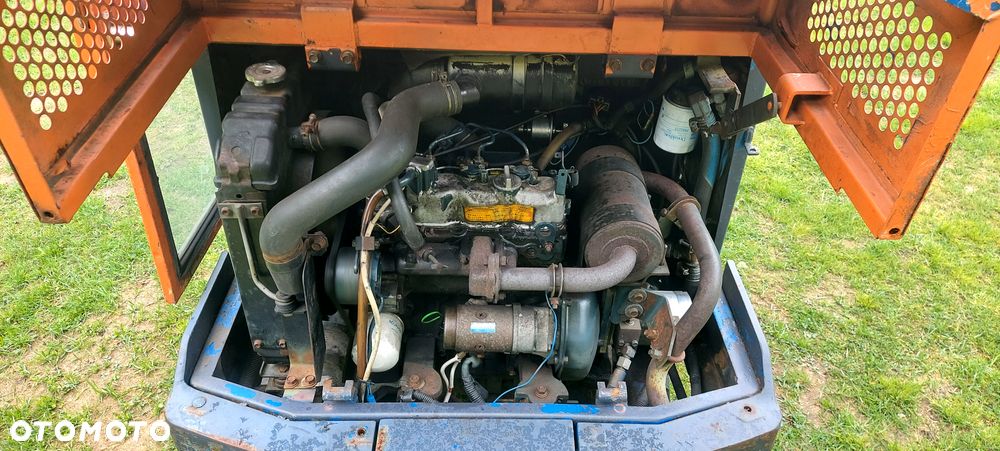 Kubota Kx 41 3cylindry diesel - 9