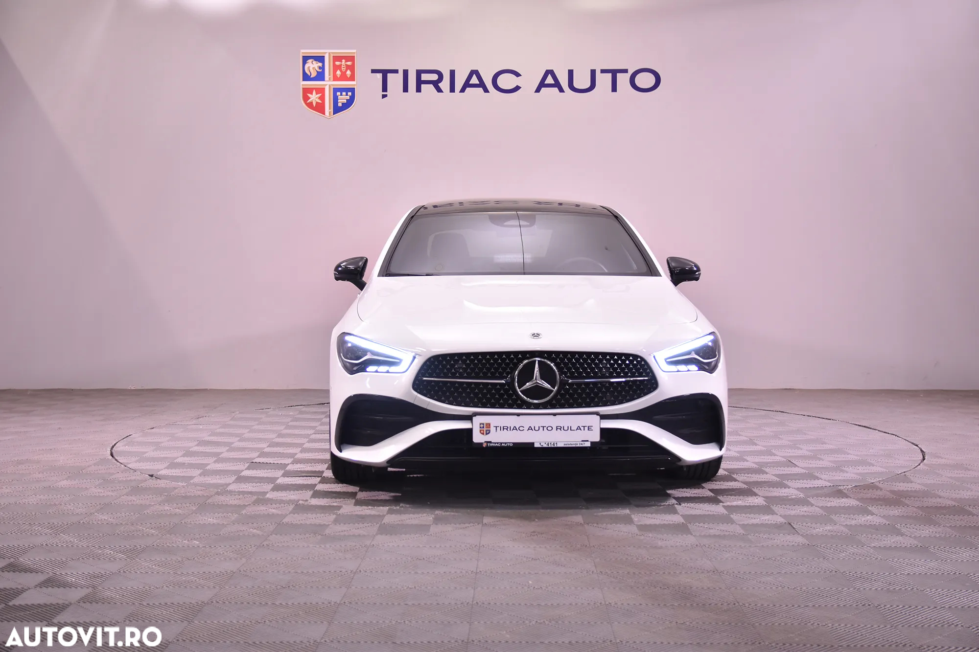 Mercedes-Benz CLA 200 MHEV Coupe - 8
