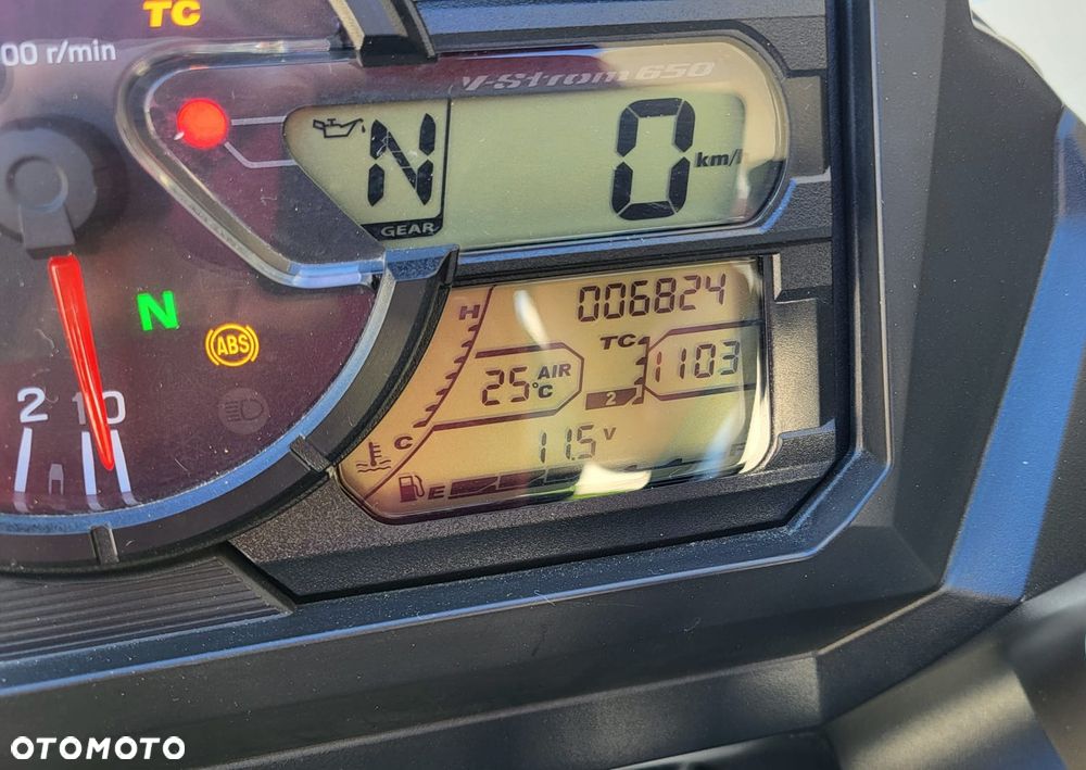 Suzuki DL - 12