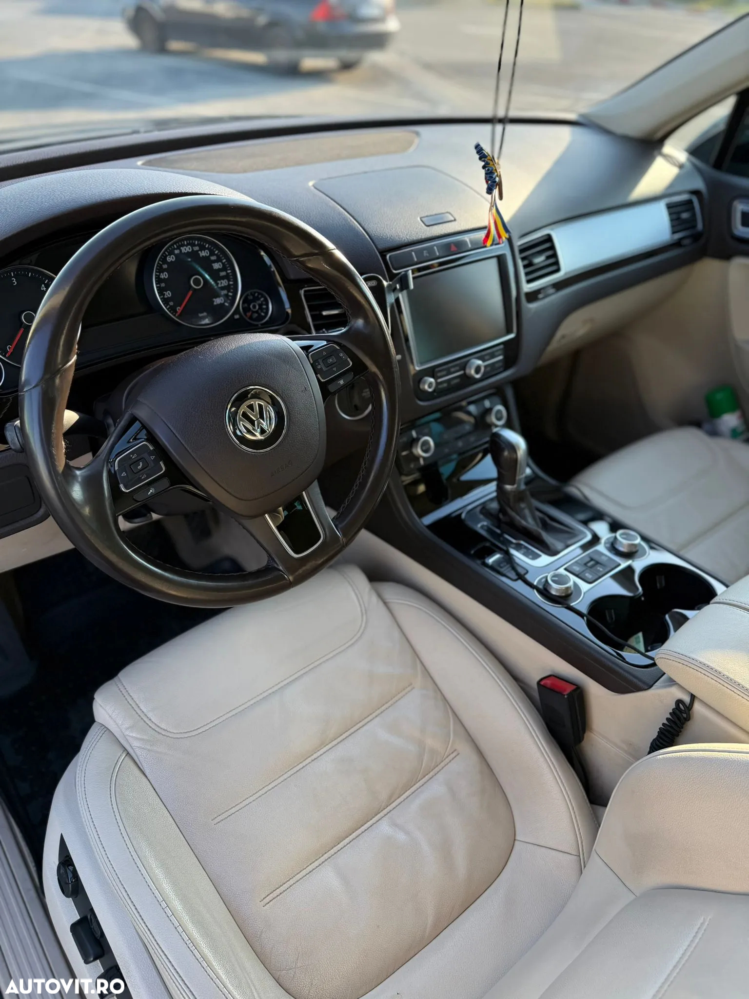 Volkswagen Touareg 3.0 V6 TDI BMT - 13