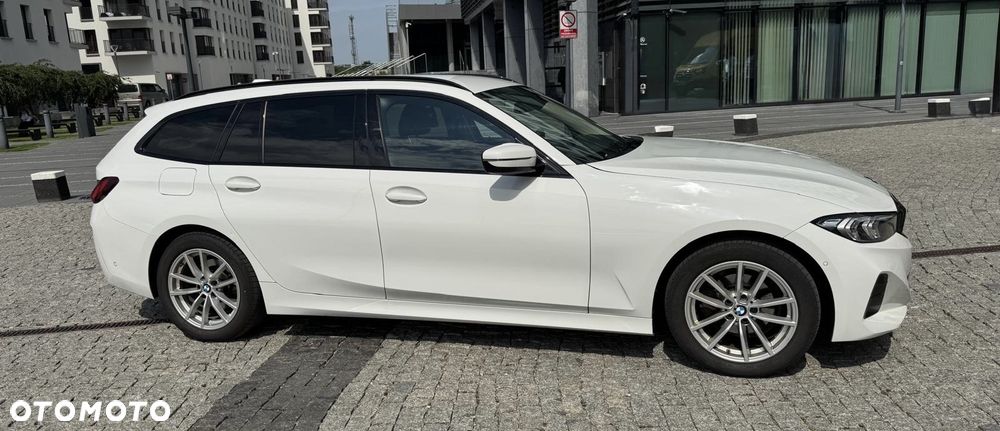 BMW Seria 3 318d mHEV - 7