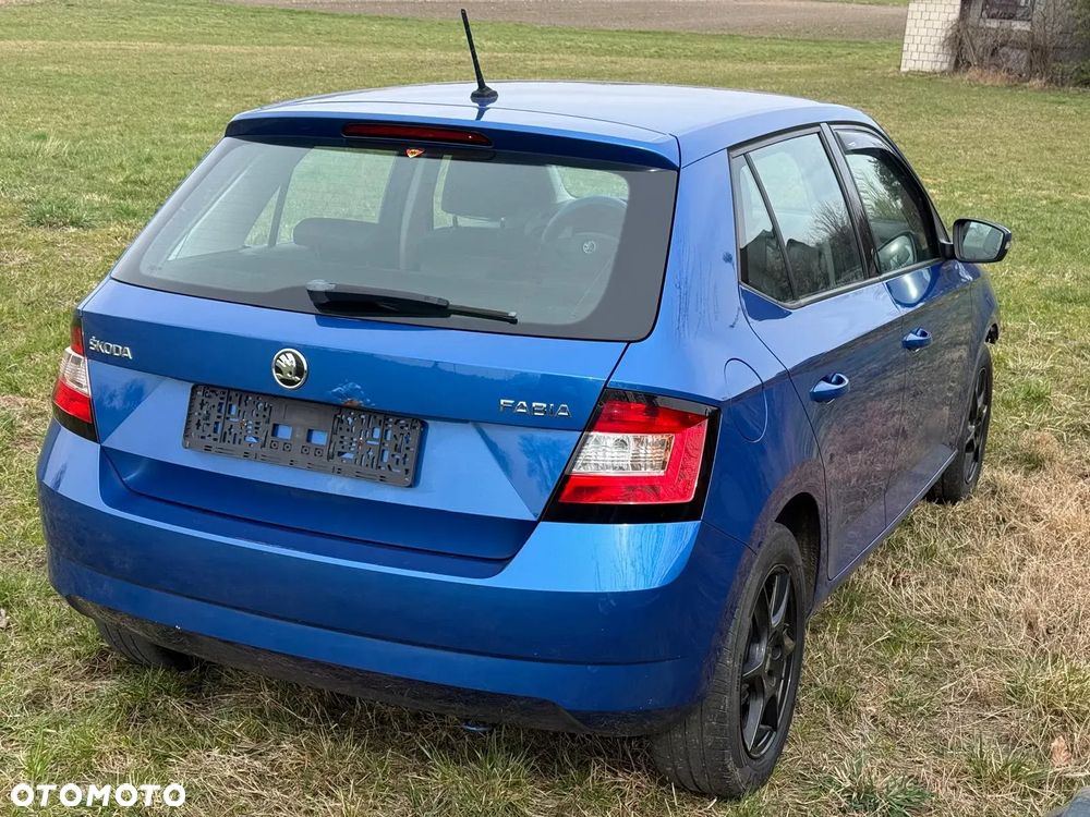 Skoda Fabia 1.0 Style - 7
