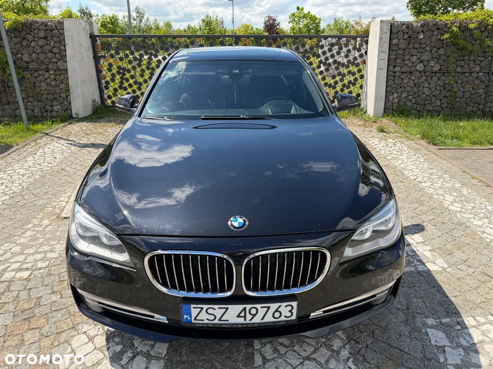 BMW Seria 7 740d xDrive Edition Exclusive - 12