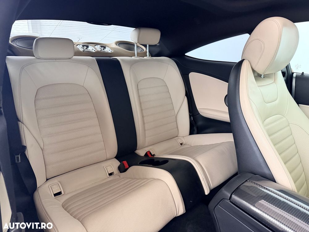 Mercedes-Benz C 180 9G-TRONIC AMG Line - 28