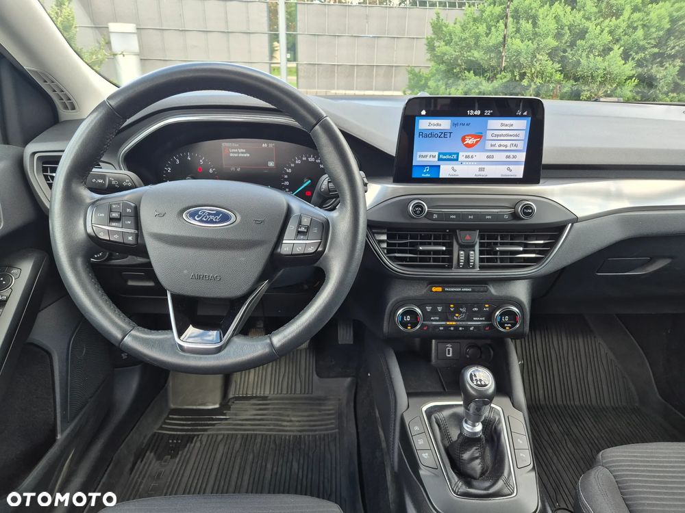 Ford Focus 1.0 EcoBoost mHEV Titanium X - 16