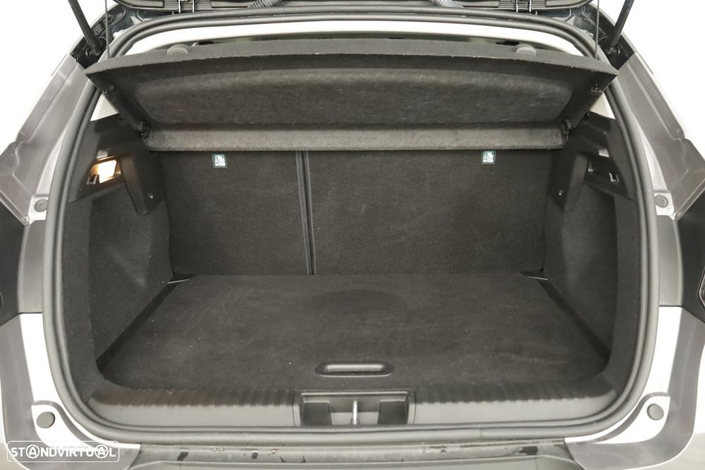 Renault Captur 1.0 TCe Techno Bi-Fuel - 26