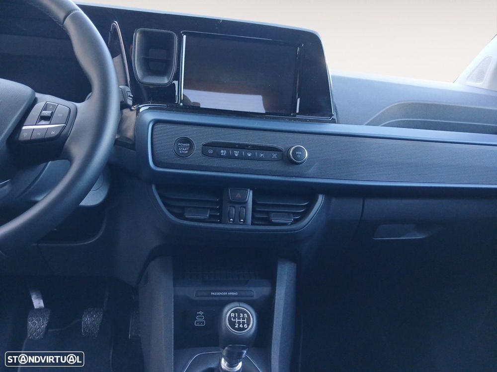 Ford Tourneo Courier 1.0 EcoBoost Active — fotografia 11