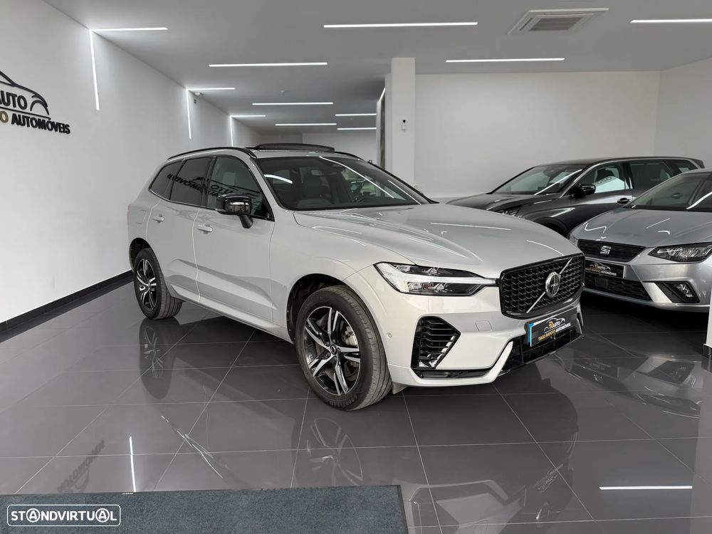 Volvo XC 60 2.0 T6 PHEV R-Design Expression AWD - 40