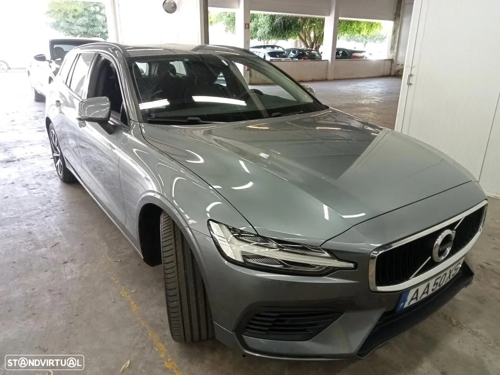 Volvo V60 2.0 T8 AWD TE Momentum - 4