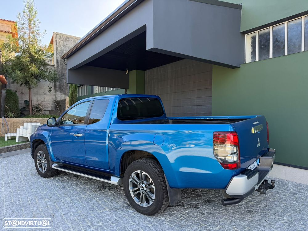 Mitsubishi L200 - 2