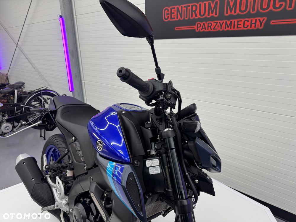 Yamaha MT - 21