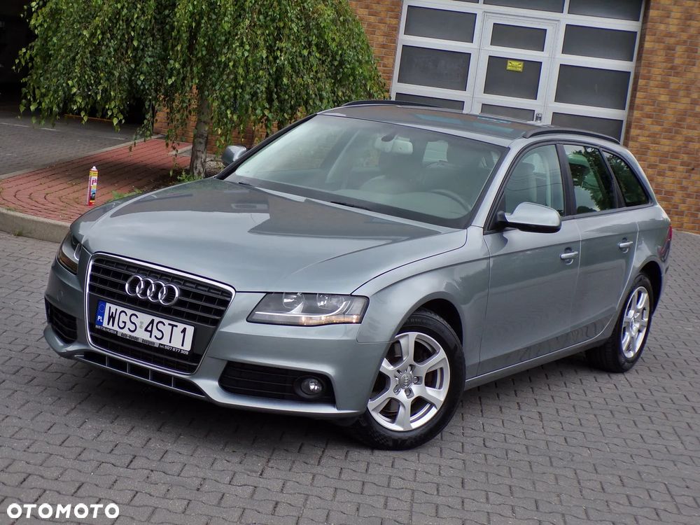 Audi A4 Avant 2.0 TDI DPF Ambiente - 11