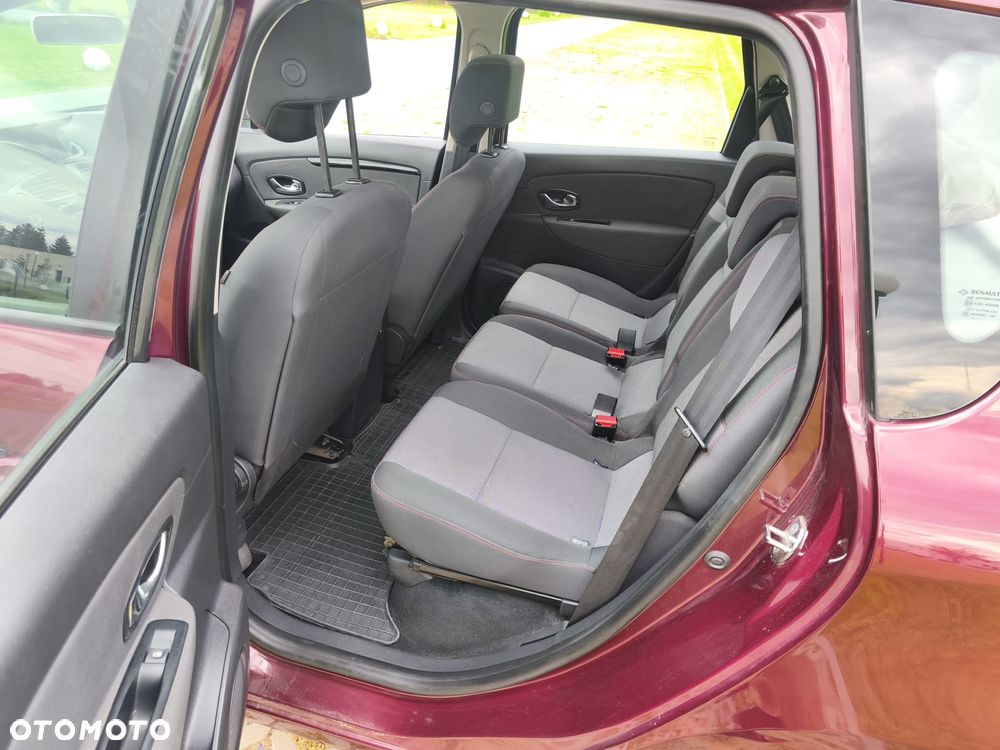 Renault Scenic - 13