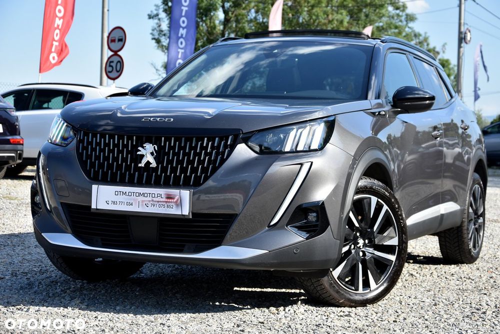 Peugeot 2008 PureTech 130 EAT8 GT - 10