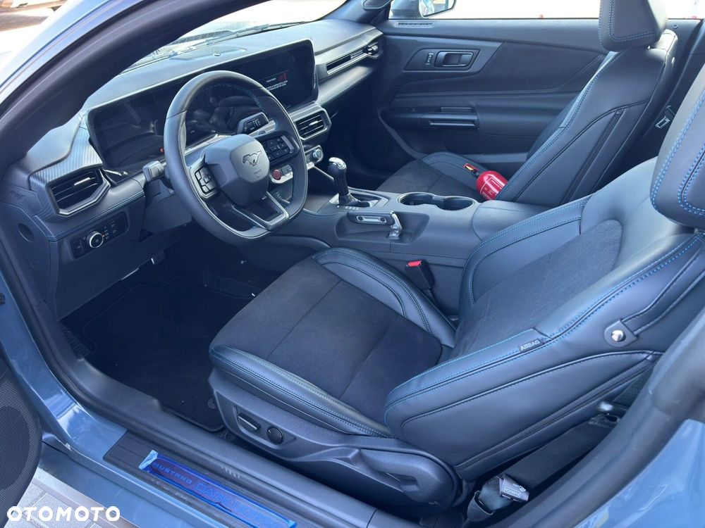 Ford Mustang - 15