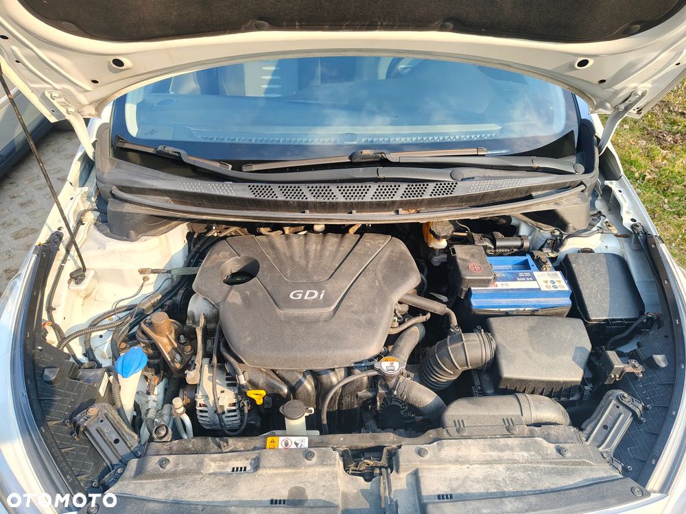 Kia Ceed - 12