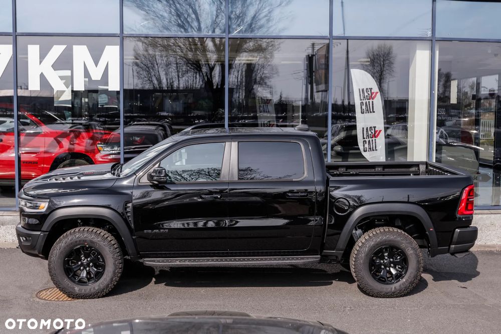 RAM 1500 RHO - 18