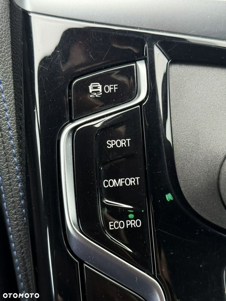BMW Seria 5 530i xDrive M Sport sport - 33