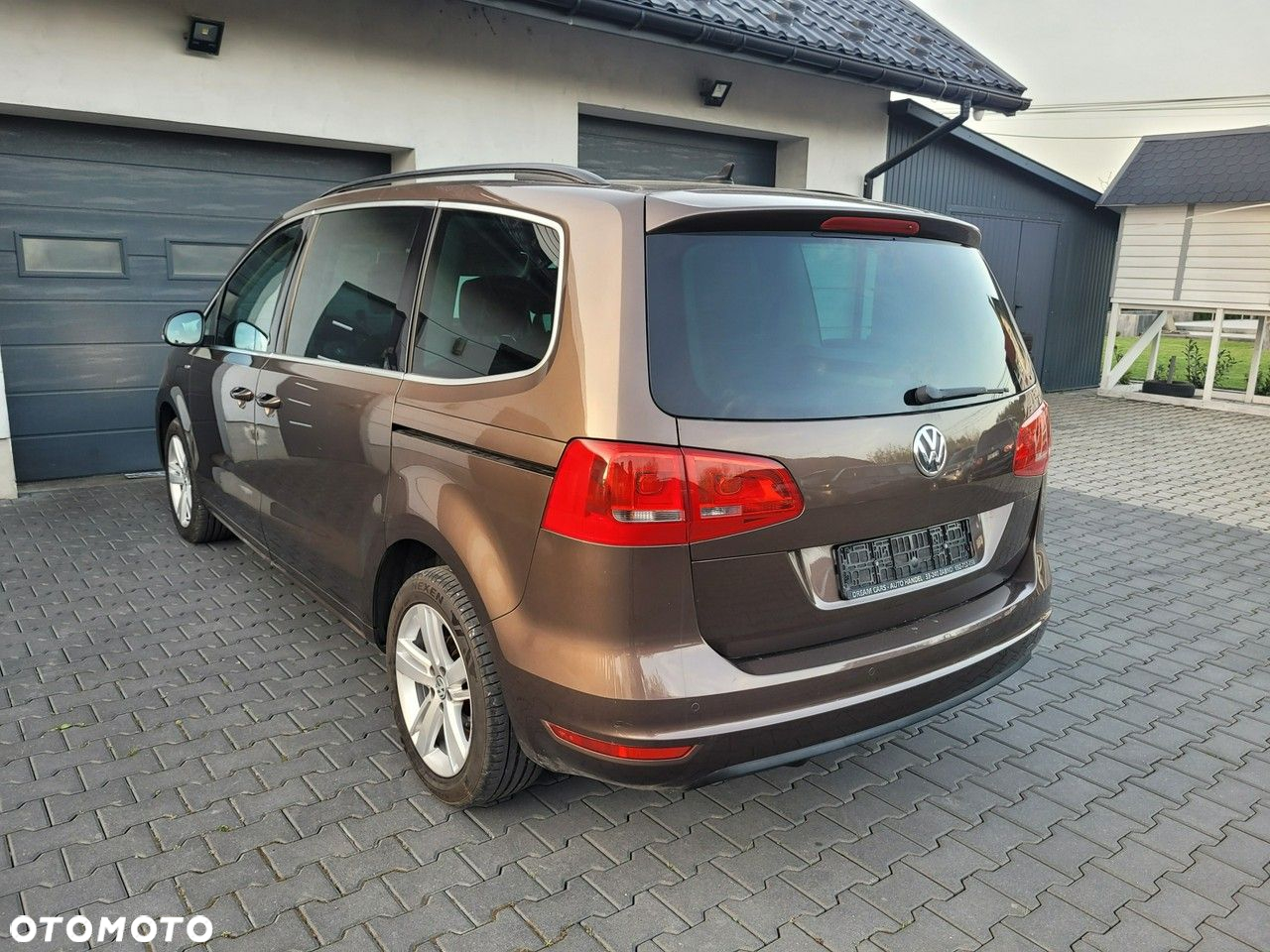 Volkswagen Sharan - 8