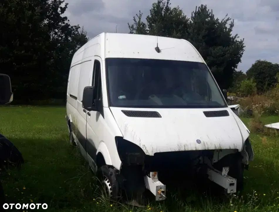 Mercedes-Benz Sprinter - 1