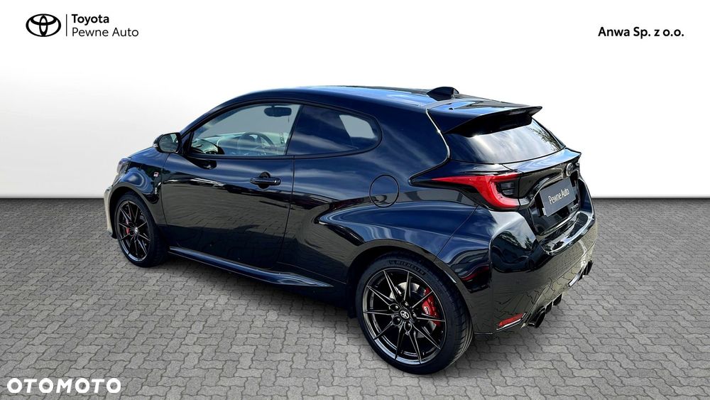 Toyota Yaris - 3