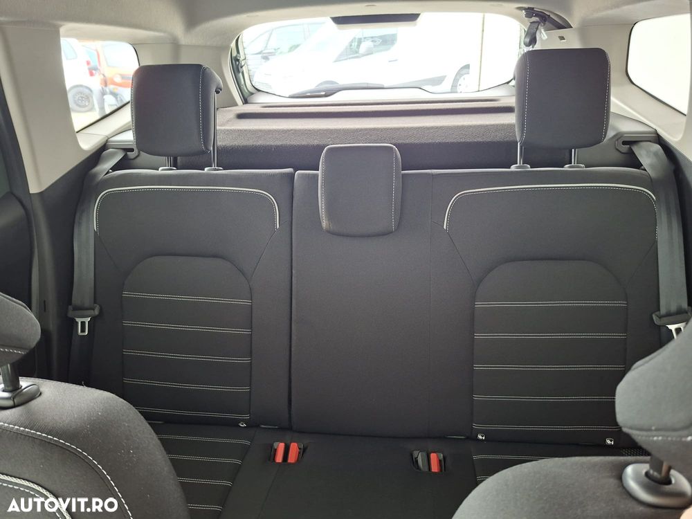 Dacia Duster TCe 150 EDC Journey - 13