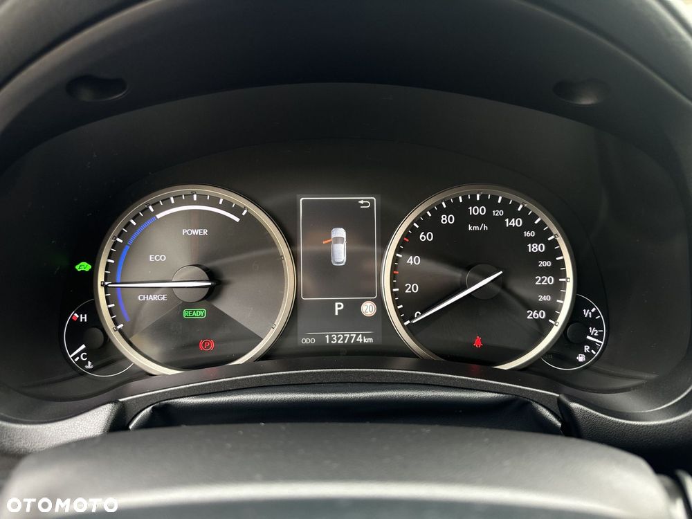 Lexus NX 300h Business Edition AWD - 10