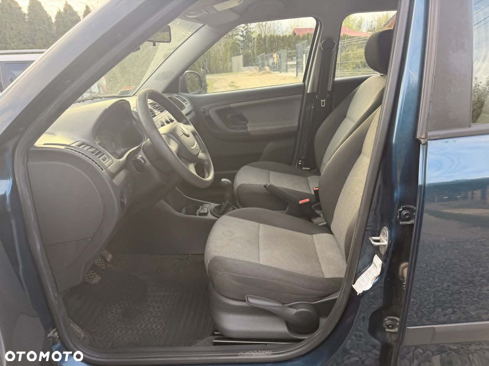 Skoda Fabia 1.2 12V Active - 11