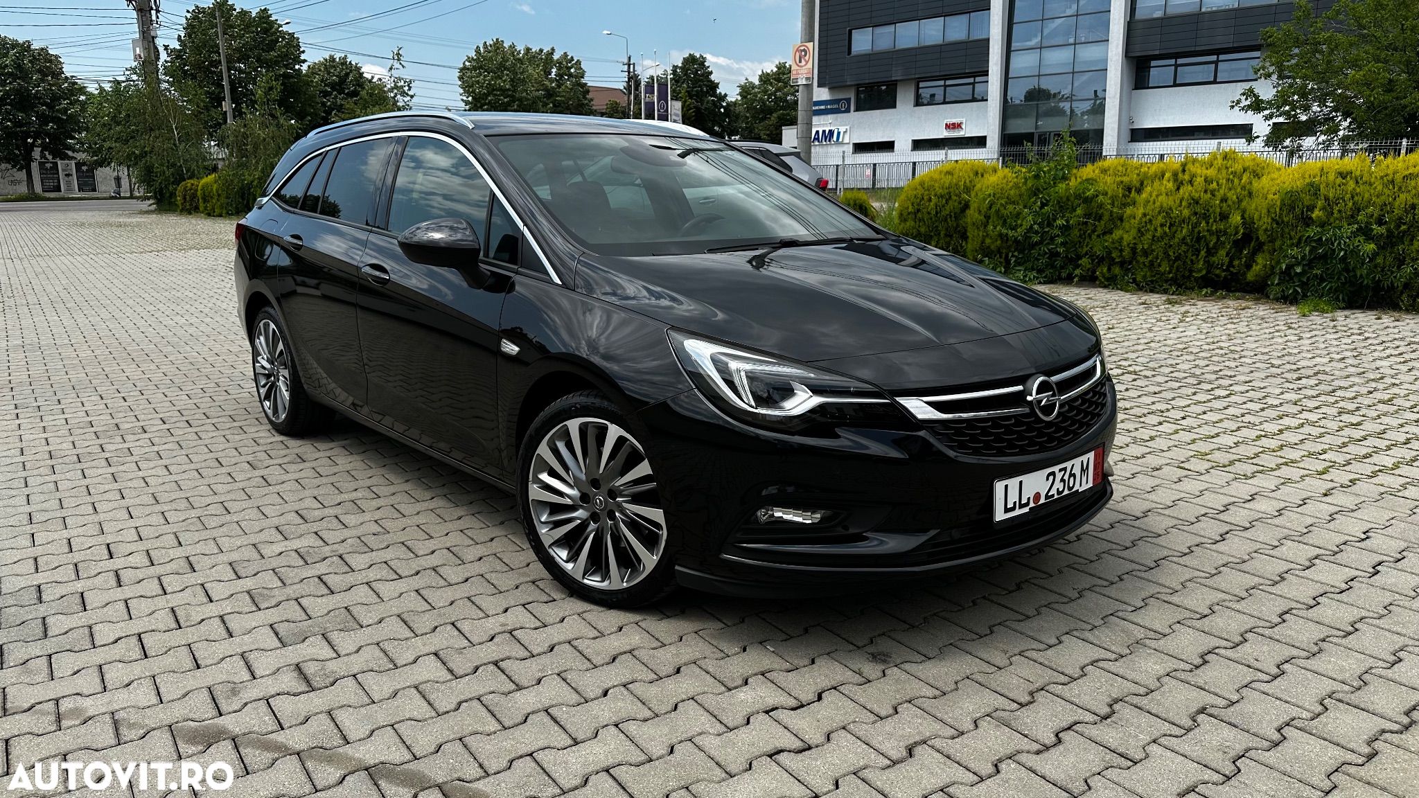 Opel Astra 1.6 D (CDTI DPF) Aut. Excellence - 1