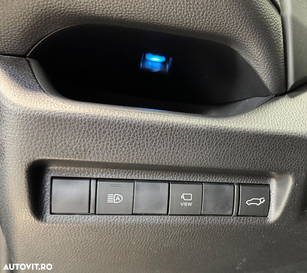 Toyota RAV4 2.5 4x4 Lounge - 19