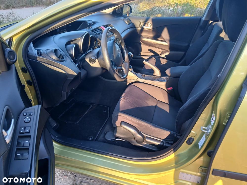 Honda Civic 1.8 Sport - 8