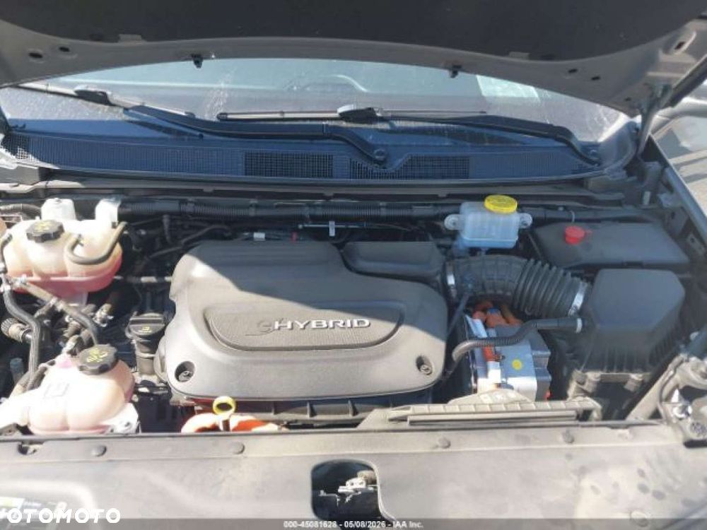 Chrysler Pacifica - 11