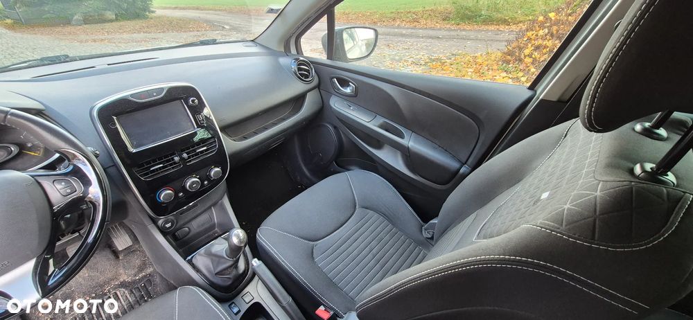 Renault Clio 0.9 Energy TCe Limited EU6 - 17