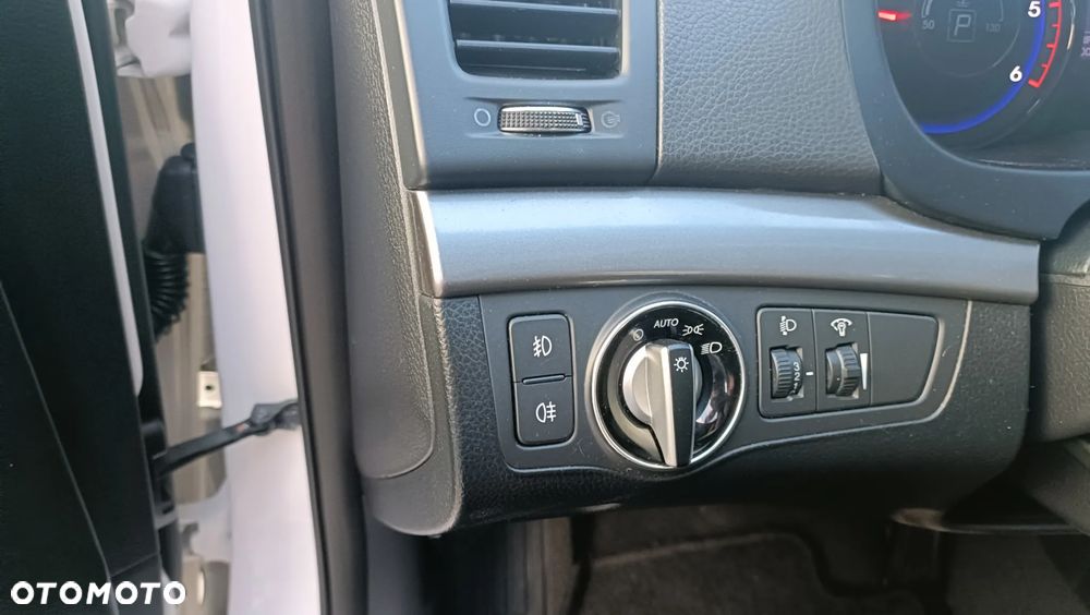 Hyundai i40 - 12