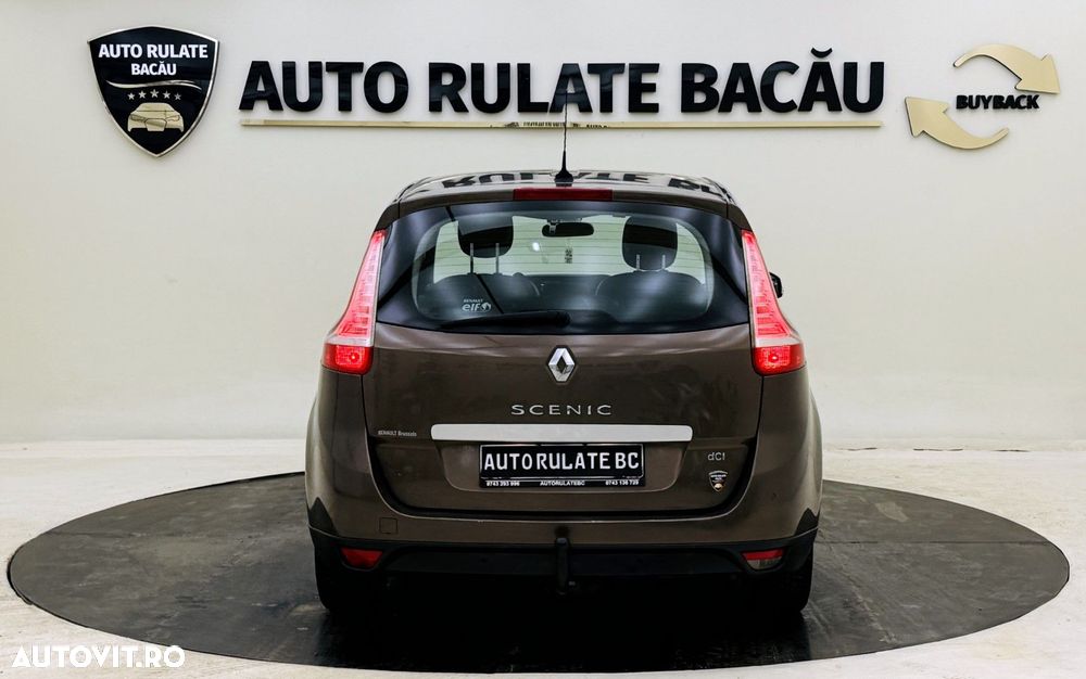 Renault Scenic - 11