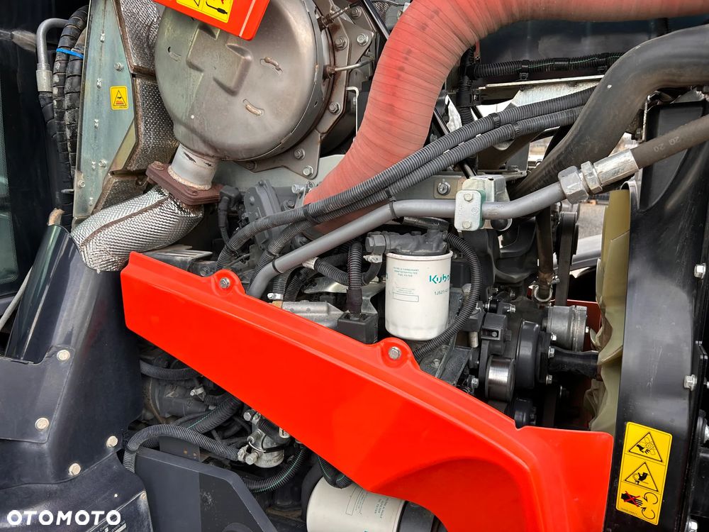 Kubota M7153 - 16