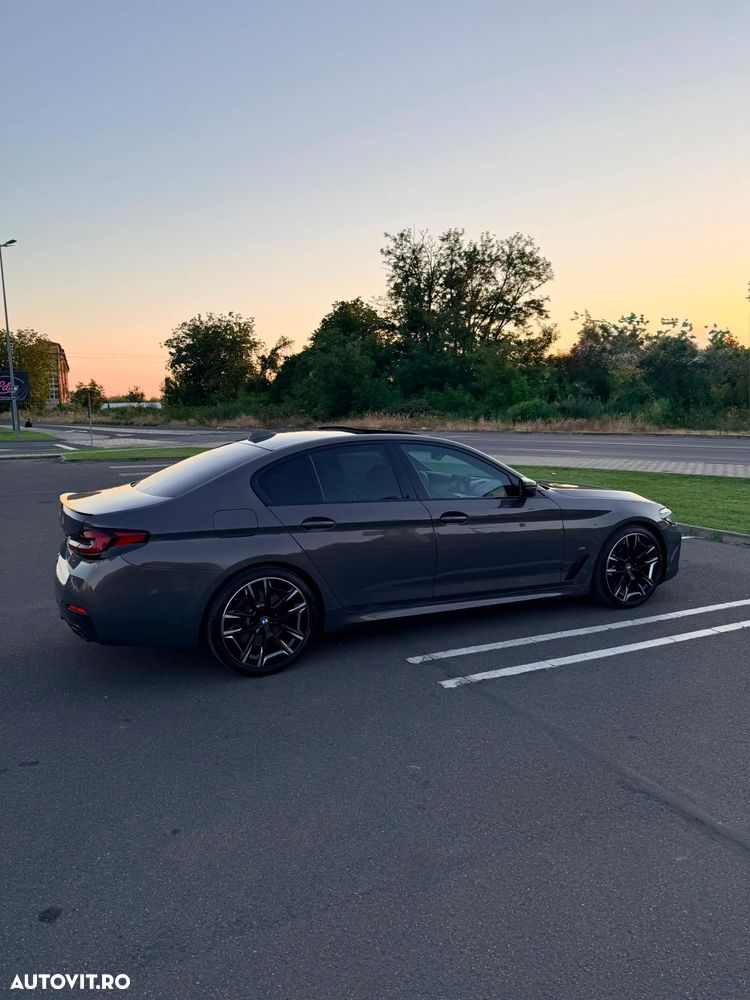 BMW Seria 5 530d xDrive AT MHEV - 4