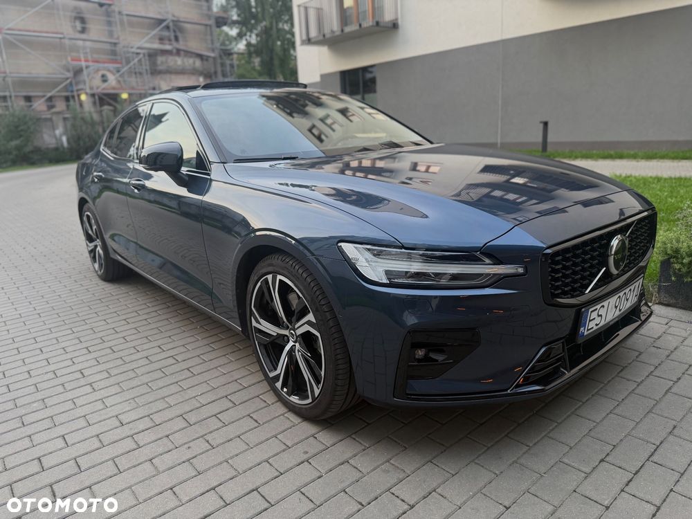 Volvo S60 B5 B AWD Ultimate Dark - 3